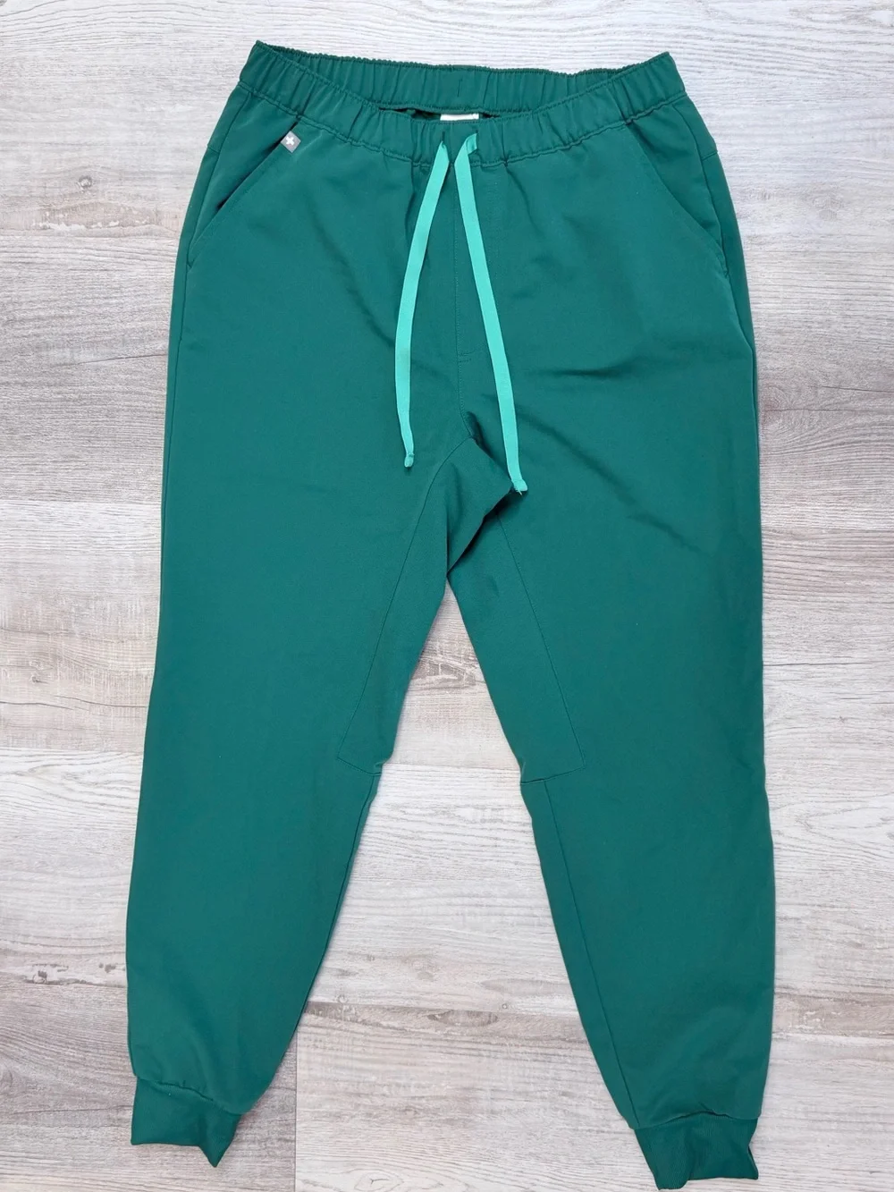Figs Tansen Casual Scrub Pant Hunter Green Mint Green Ties Mens Size S